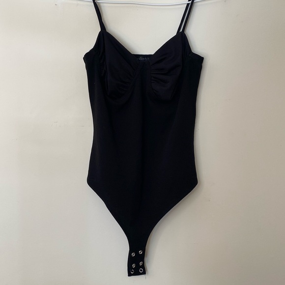 Dynamite black body - Picture 1 of 3